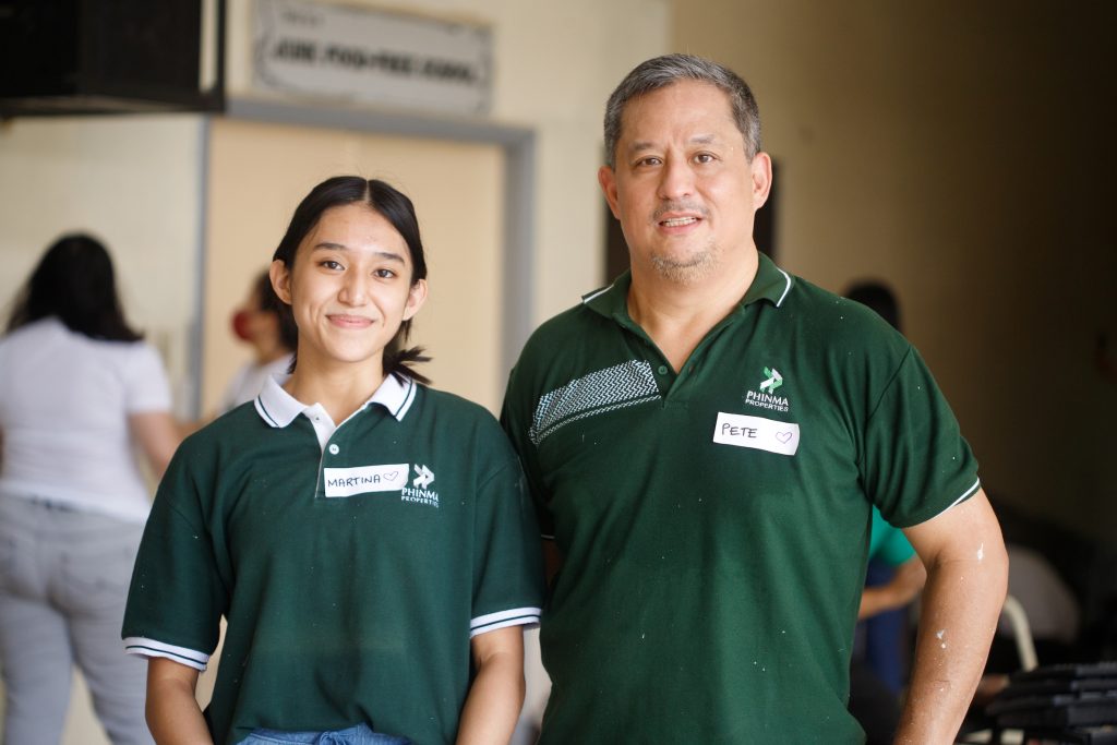 Father and daughter volunteers for BE