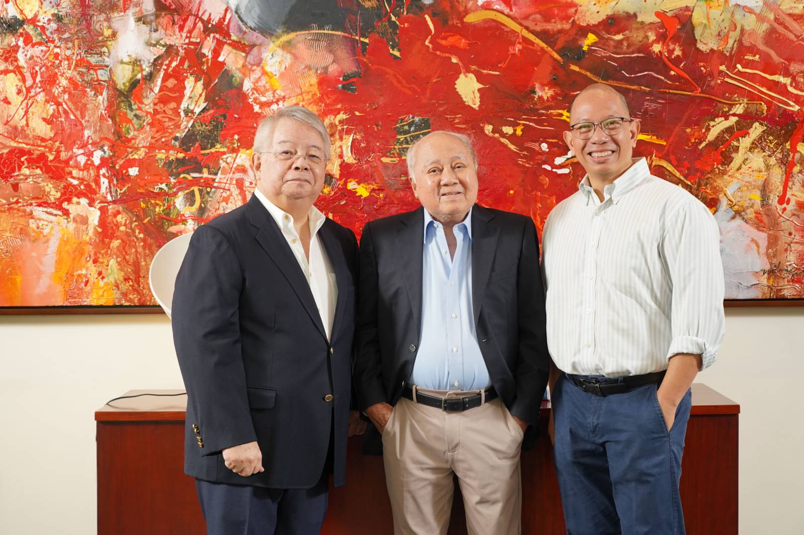 PHINMA Corp. introduced its refreshed set of leaders this year. Ramon R. del Rosario, Jr. was named chairman and CEO; Oscar J. Hilado as chairman emeritus; and Chito B. Salazar as the new president and COO.